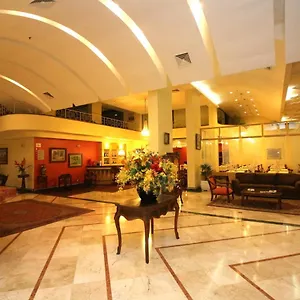 **** Hotel Carlton Plaza Brasil